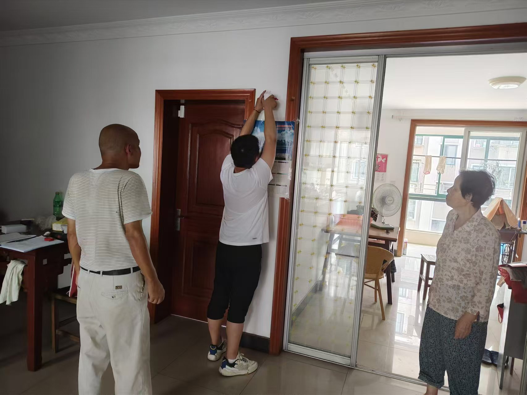 南通開發區深化智能探訪項目，關愛高齡空巢獨居老人